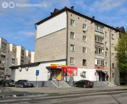2-комнатная квартира: Тюмень, улица Щербакова, 110 (51.6 м) - Фото 1