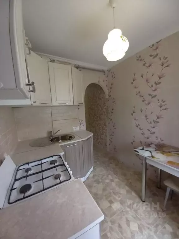 1-к кв. Ярославская область, Углич Солнечный мкр, 9 (30.7 м) - Фото 0