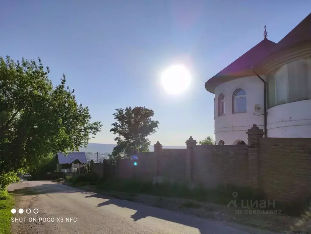 Дом в Иркутская область, Иркутск ул. Флюкова, 30 (412 м) - Фото 1