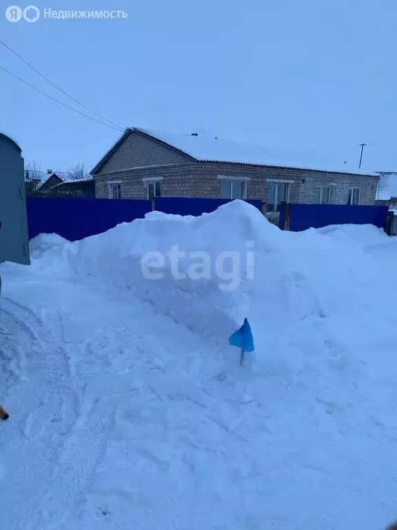 Дом в Учалинский район, Сафаровский сельсовет, село Сафарово (52.8 м) - Фото 0