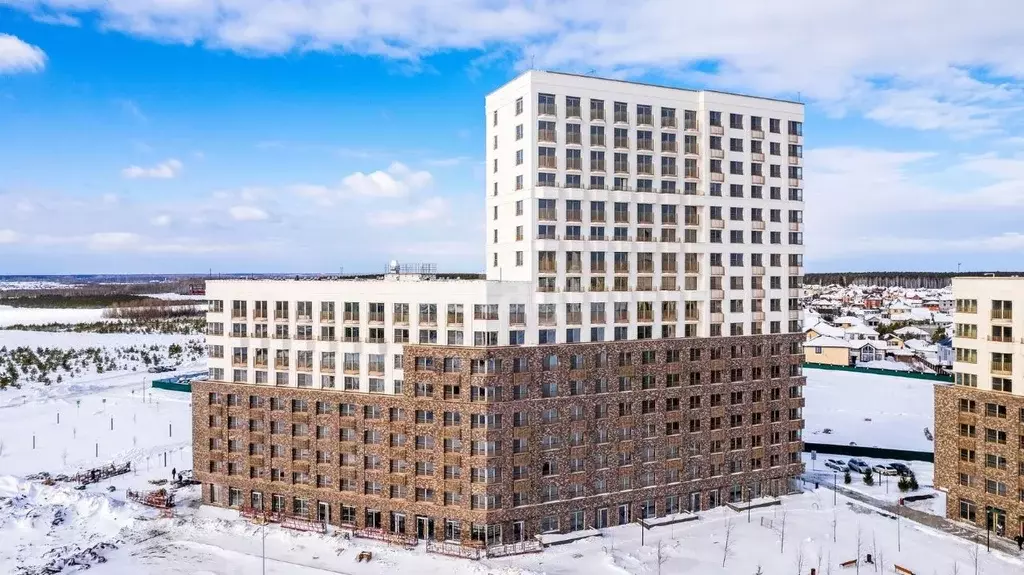 1-к кв. Тюменская область, Тюмень ул. Фармана Салманова, 3 (40.9 м) - Фото 1