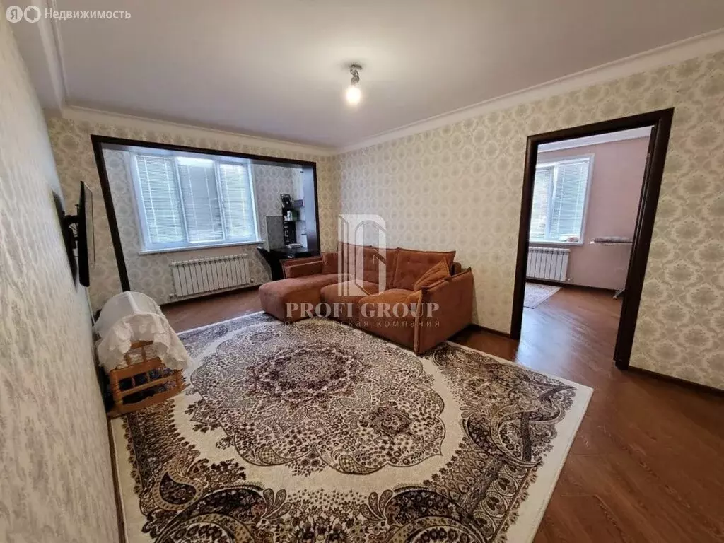 2-комнатная квартира: Избербаш, проспект Ленина, 1 (56 м) - Фото 1