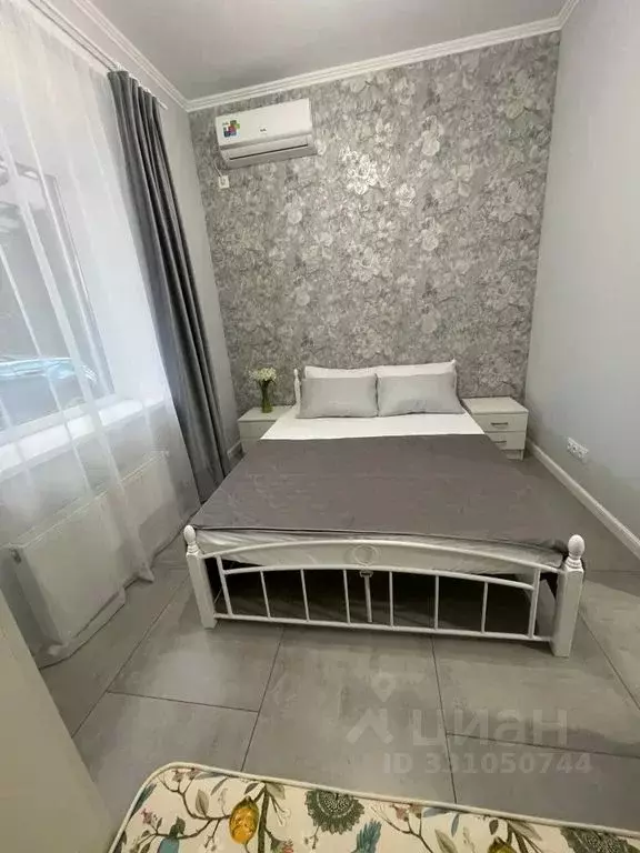 Дом в Краснодарский край, Ейск ул. Карла Маркса, 84 (50 м) - Фото 1