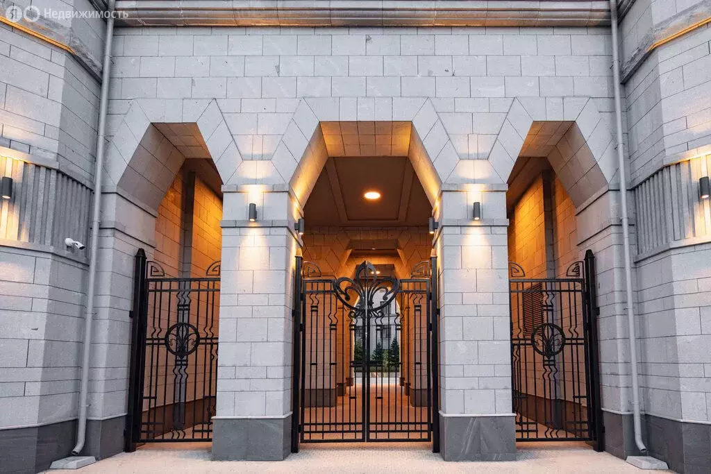 3-комнатная квартира: Санкт-Петербург, набережная реки Карповки, 31к1 ... - Фото 2