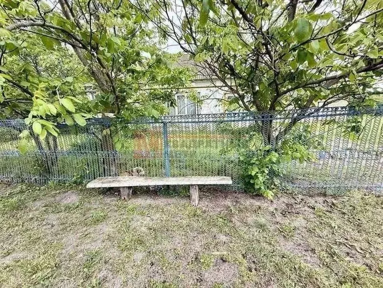 Дом в Белгородская область, Старооскольский городской округ, с. ... - Фото 1