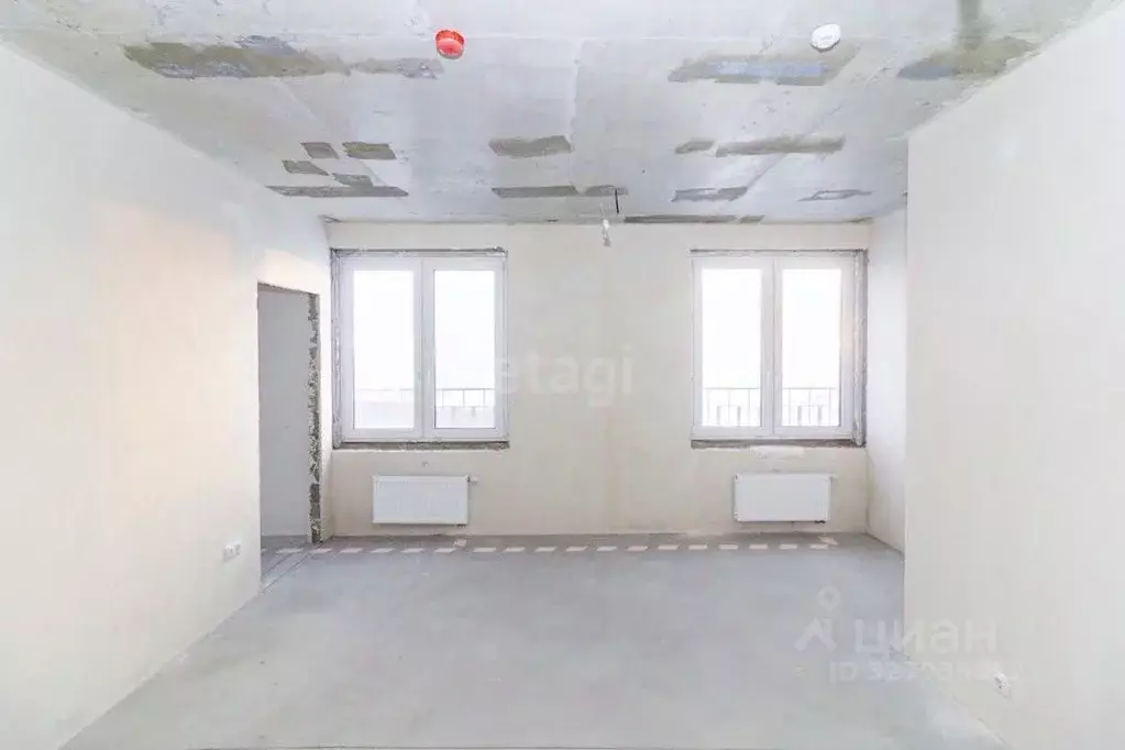 3-к кв. Тюменская область, Тюмень ул. Геннадия Райкова, 19 (66.1 м) - Фото 1