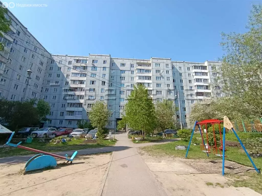 3-комнатная квартира: Красноярск, улица Сергея Лазо, 28 (65 м) - Фото 0