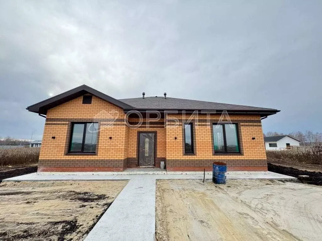 Дом в Тюменская область, Тюменский муниципальный округ, Онегин кп  ... - Фото 1