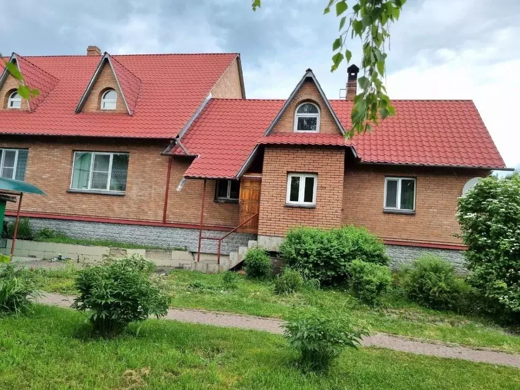 Дом в Кемеровская область, Новокузнецк Карьерная ул., 12 (449 м) - Фото 0