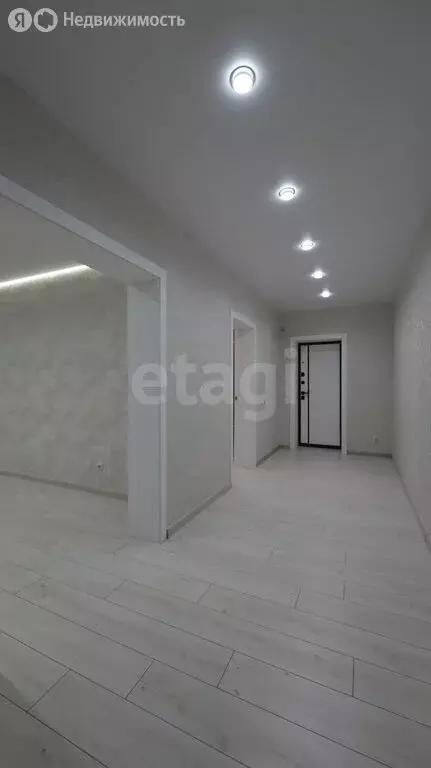 3-комнатная квартира: Йошкар-Ола, Пролетарская улица, 9Б (75.2 м) - Фото 1