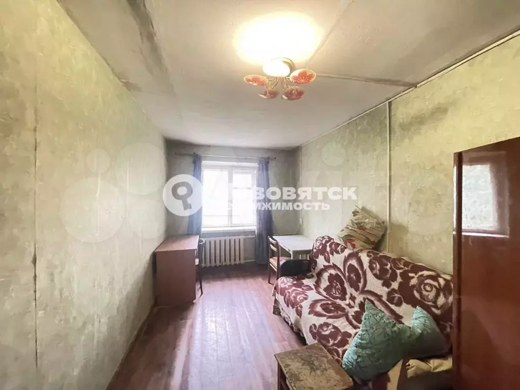 Комната 16 м в 5-к., 2/5 эт. - Фото 0