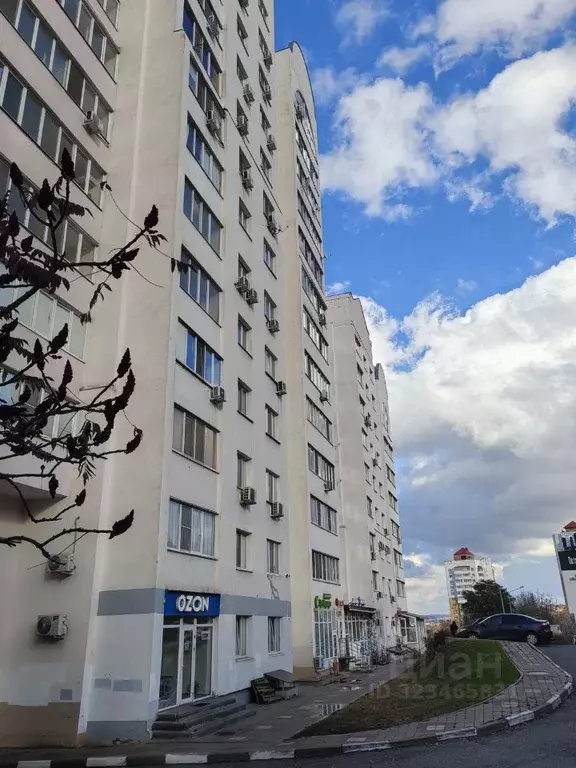 2-к кв. Белгородская область, Белгород ул. 5 Августа, 31 (81.0 м) - Фото 0