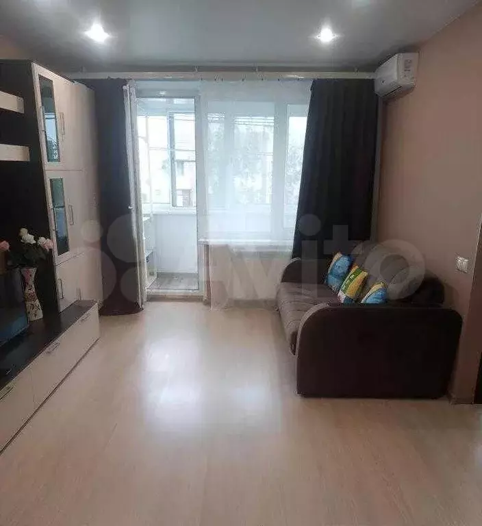 1-к. квартира, 32,4 м, 9/9 эт. - Фото 0