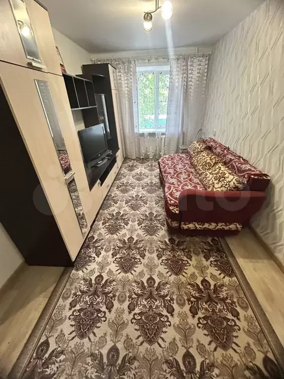 Комната 12 м в 4-к., 2/5 эт. - Фото 0