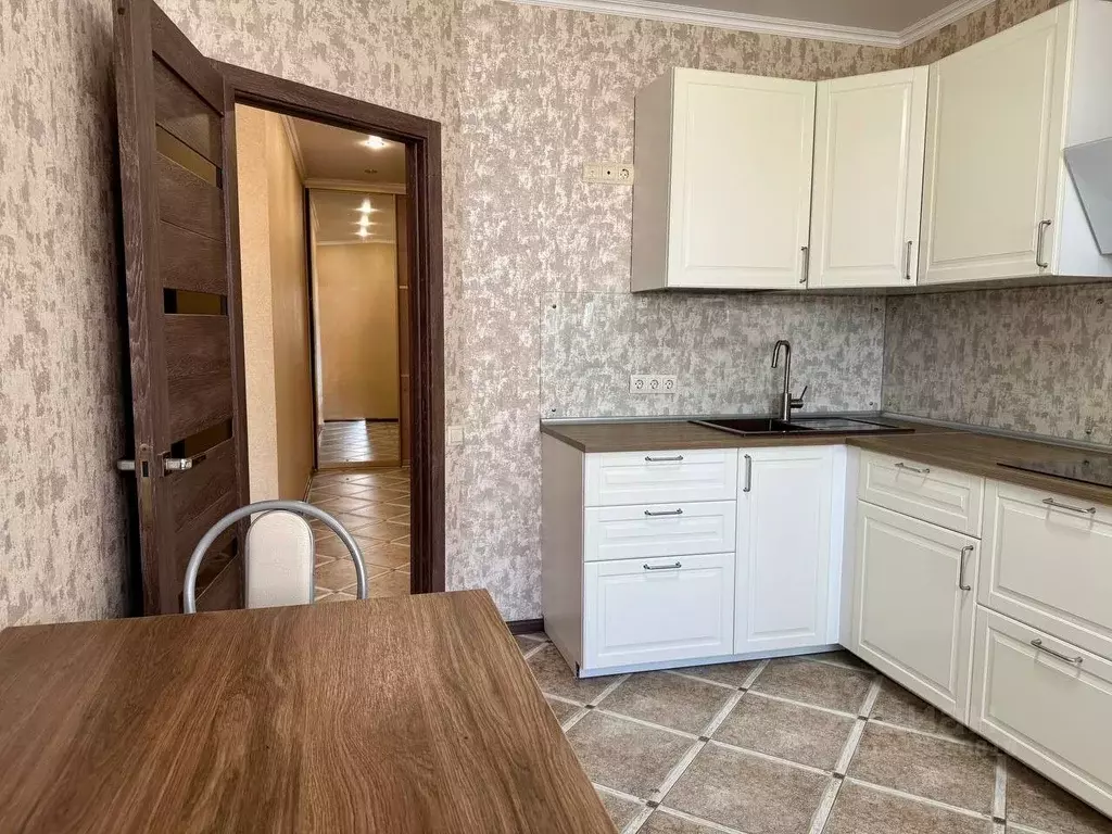 2-к кв. Ростовская область, Ростов-на-Дону ул. Еляна, 68 (68.0 м) - Фото 0