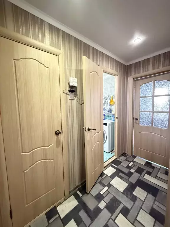 2-к кв. Белгородская область, Губкин ул. Королева, 12 (50.0 м) - Фото 2