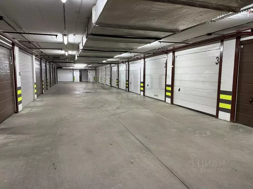 Гараж в Свердловская область, Екатеринбург ул. Степана Разина, 95 (15 ... - Фото 2