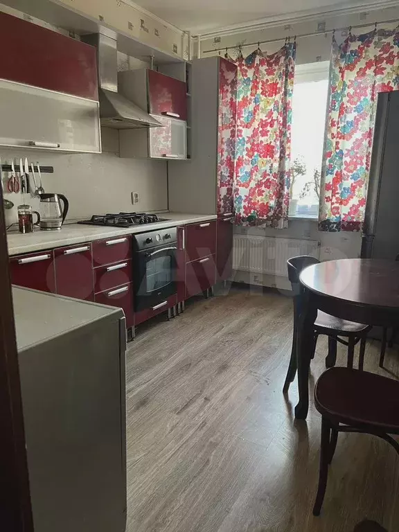 3-к. квартира, 87,4 м, 2/9 эт. - Фото 0