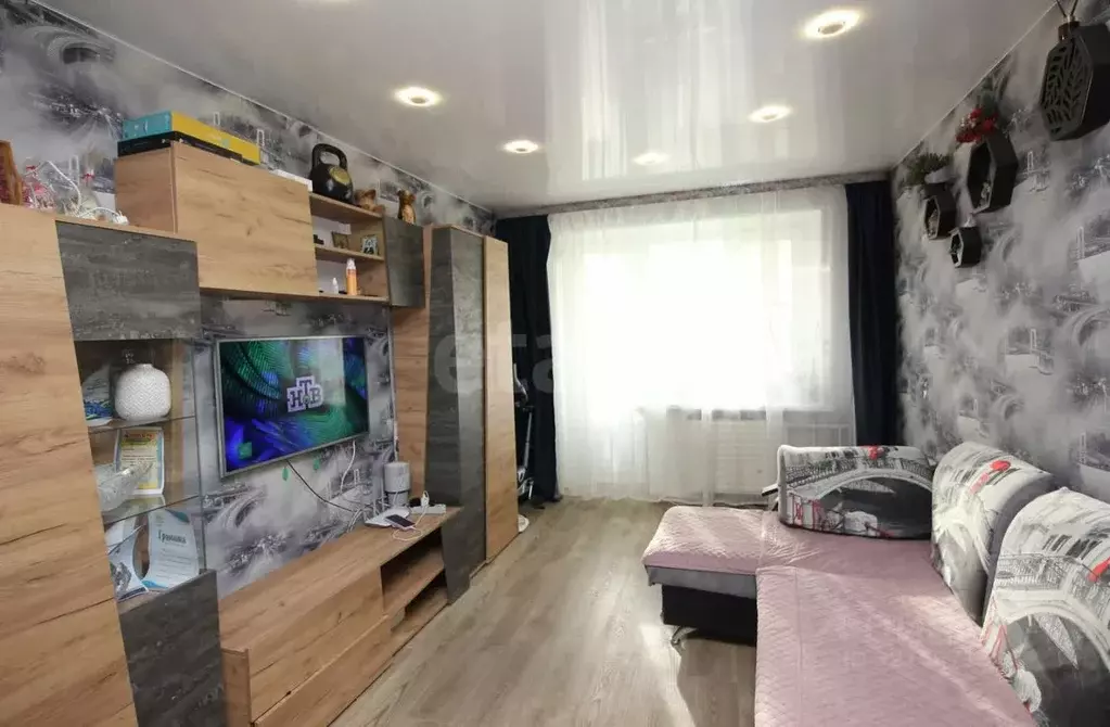 2-к кв. Вологодская область, Шексна рп, Шексна Северная мкр ул. Труда, ... - Фото 1