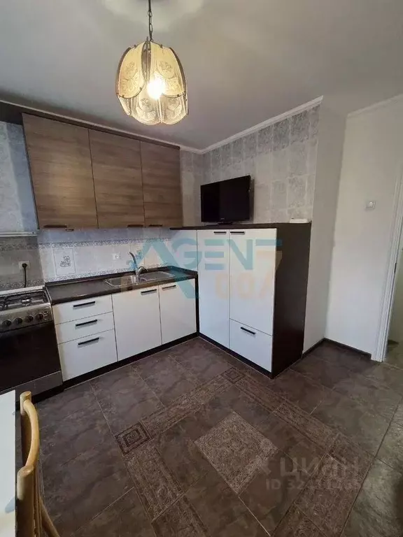 2-к кв. Белгородская область, Белгород просп. Славы, 18 (61.2 м) - Фото 1