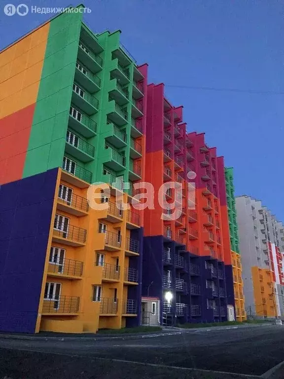 Квартира-студия: Курган, жилой район Заозёрный, 1-й микрорайон, улица ... - Фото 1