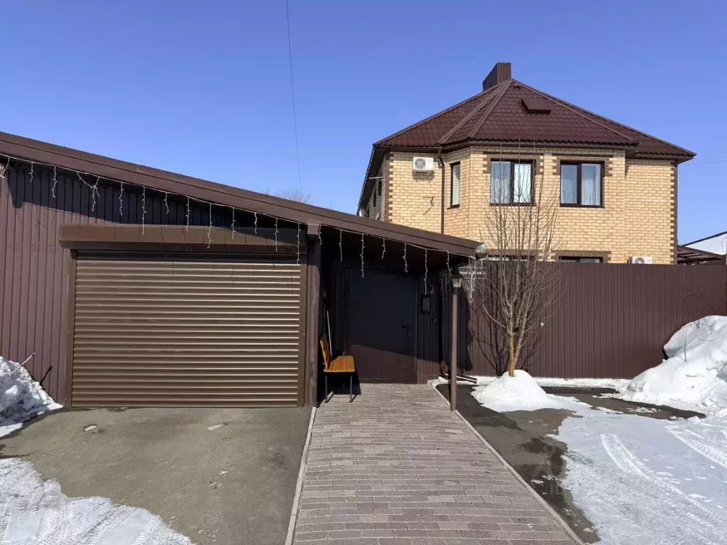 Таунхаус в Оренбургская область, Оренбургский район, с. Нежинка ул. ... - Фото 1