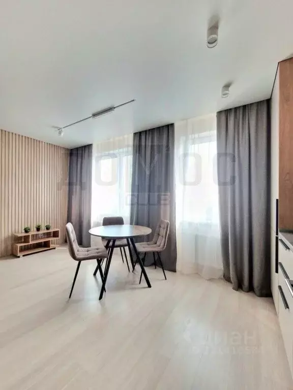 2-к кв. Свердловская область, Екатеринбург ул. Металлургов, 63/2 (61.8 ... - Фото 1