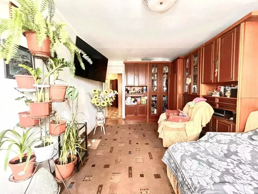 2-к кв. Севастополь просп. Победы, 84 (42.0 м) - Фото 1