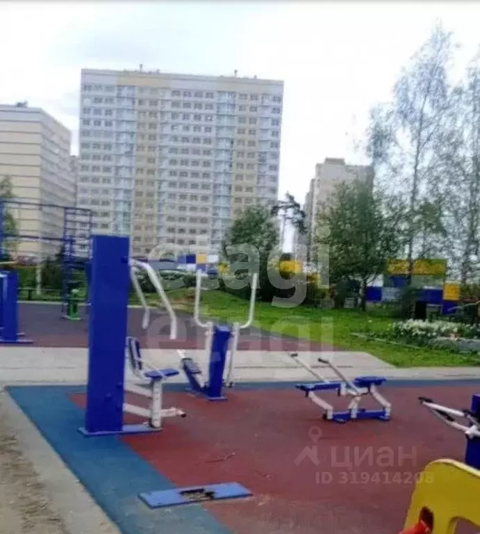 3-к кв. Пермский край, Пермь Переселенческая ул., 100 (81.3 м) - Фото 0