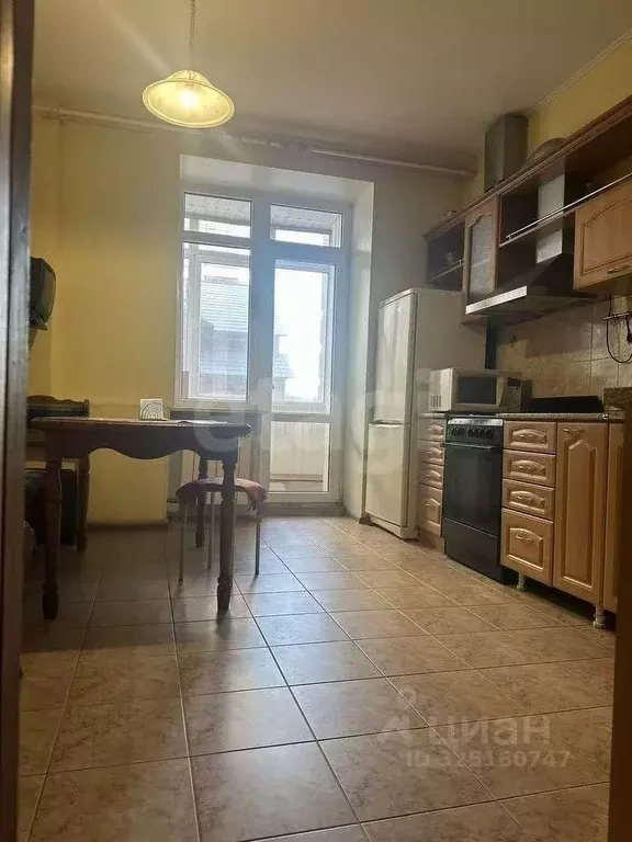 2-к кв. Алтайский край, Барнаул Комсомольский просп., 40 (75.3 м) - Фото 1