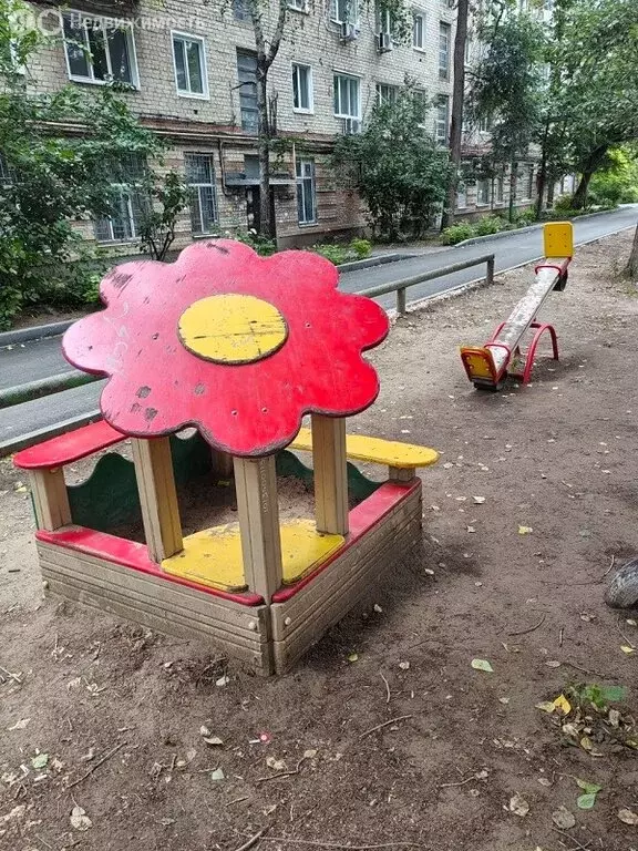 3-комнатная квартира: Саратовская область, муниципальное образование ... - Фото 0