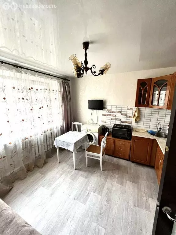 1-комнатная квартира: Энгельс, Комсомольская улица, 145 (19 м) - Фото 1