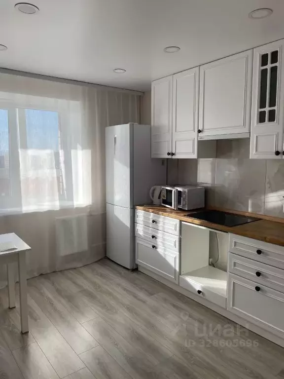 1-к кв. Вологодская область, Череповец Ленинградская ул., 60 (37.1 м) - Фото 1