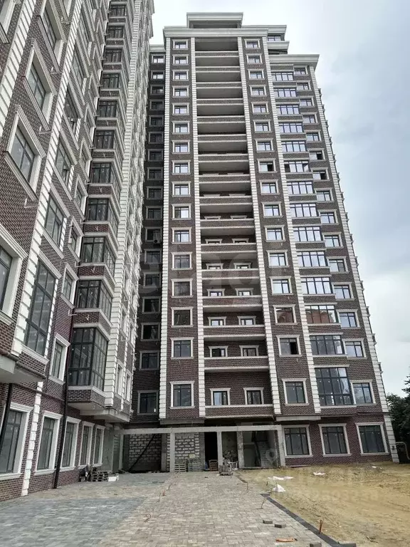 1-к кв. Дагестан, Махачкала просп. Петра 1, 69 (66.0 м) - Фото 1