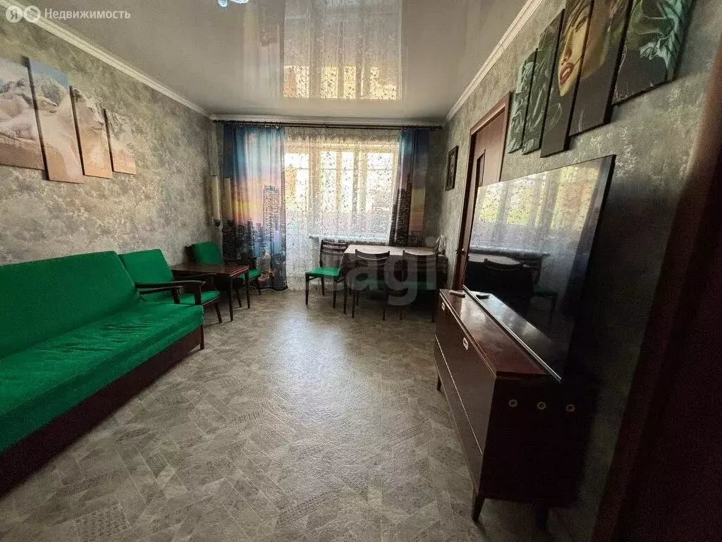 3-комнатная квартира: Валуйки, Пролетарская улица, 20 (50.6 м) - Фото 1
