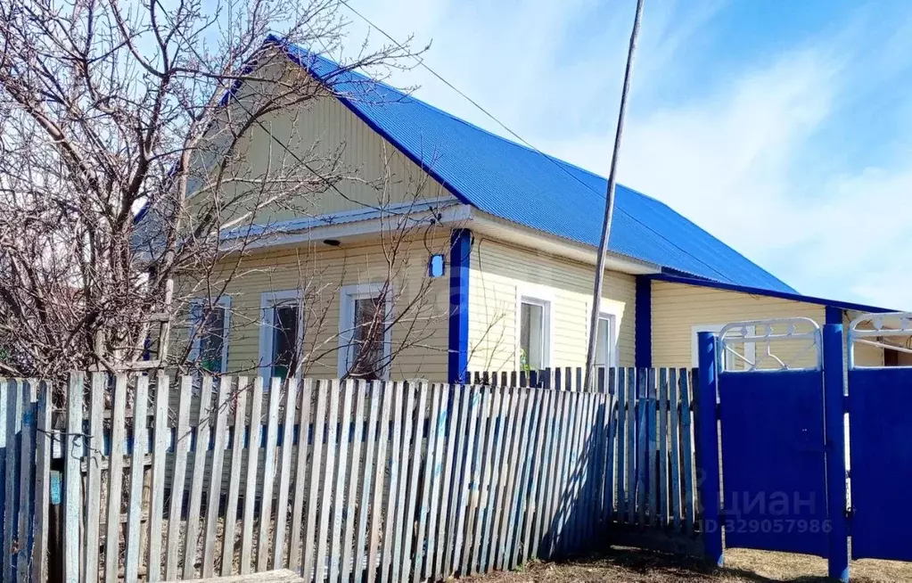 Дом в Башкортостан, Аургазинский район, с. Бишкаин Выездная ул. (62 м) - Фото 2