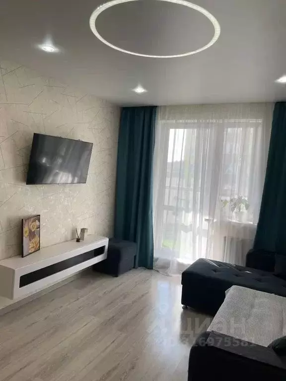 2-к кв. Татарстан, Казань ул. Рауиса Гареева, 111к2 (43.0 м) - Фото 1