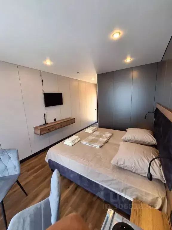 Дом в Волгоградская область, Волгоград Ельшанская наб., 1А (20 м) - Фото 1