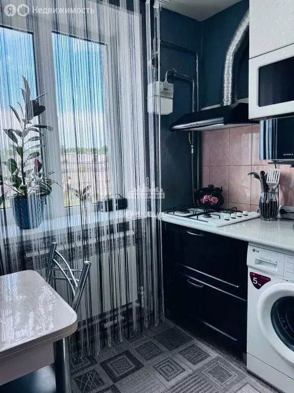 1-комнатная квартира: Керчь, улица Ульяновых, 2Б (30.4 м) - Фото 0