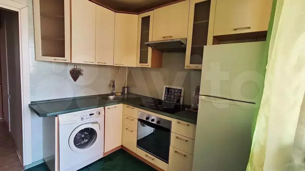 1-к. квартира, 38 м, 5/10 эт. - Фото 0