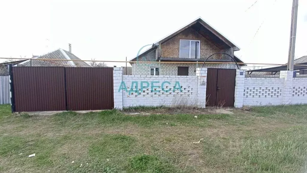 Дом в Белгородская область, Новооскольский муниципальный округ, с. ... - Фото 1