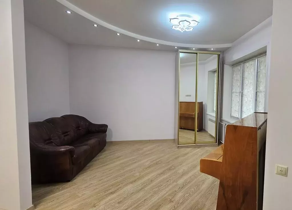 Продается 2-комнатная квартира - Фото 2