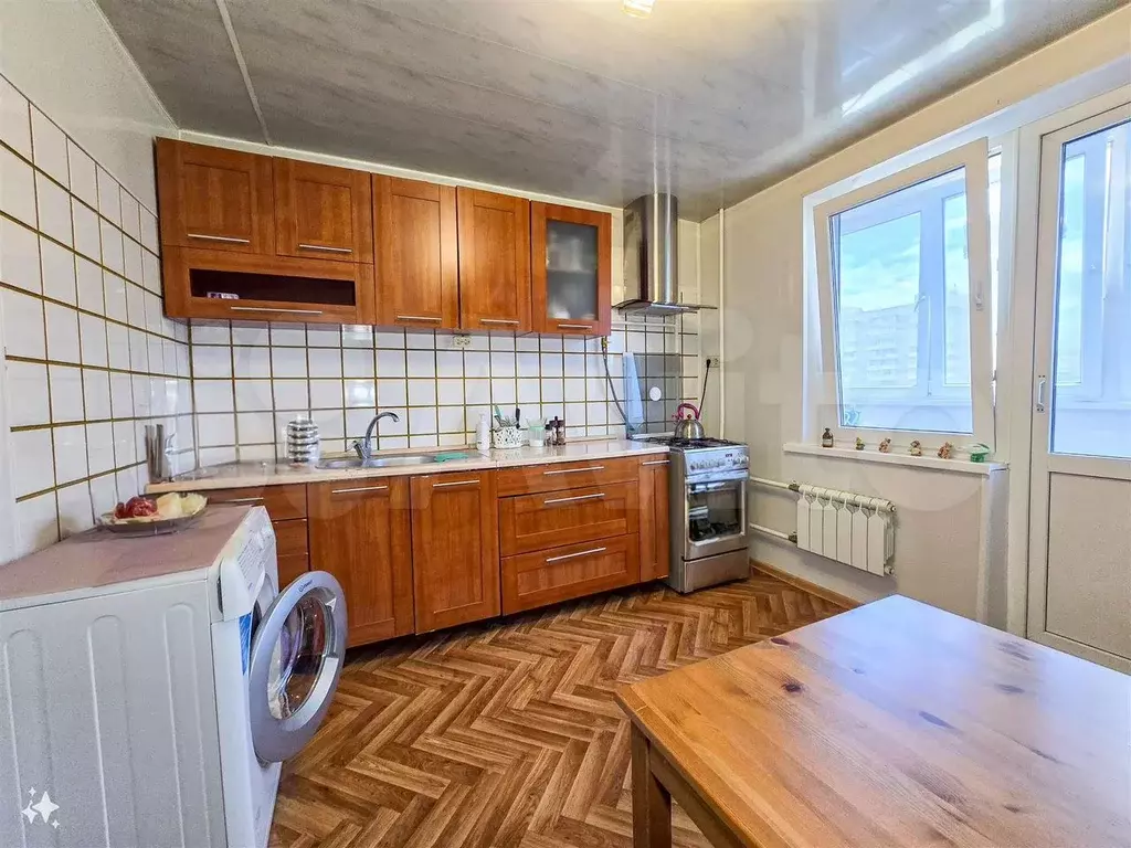 1-к. квартира, 42 м, 4/10 эт. - Фото 0