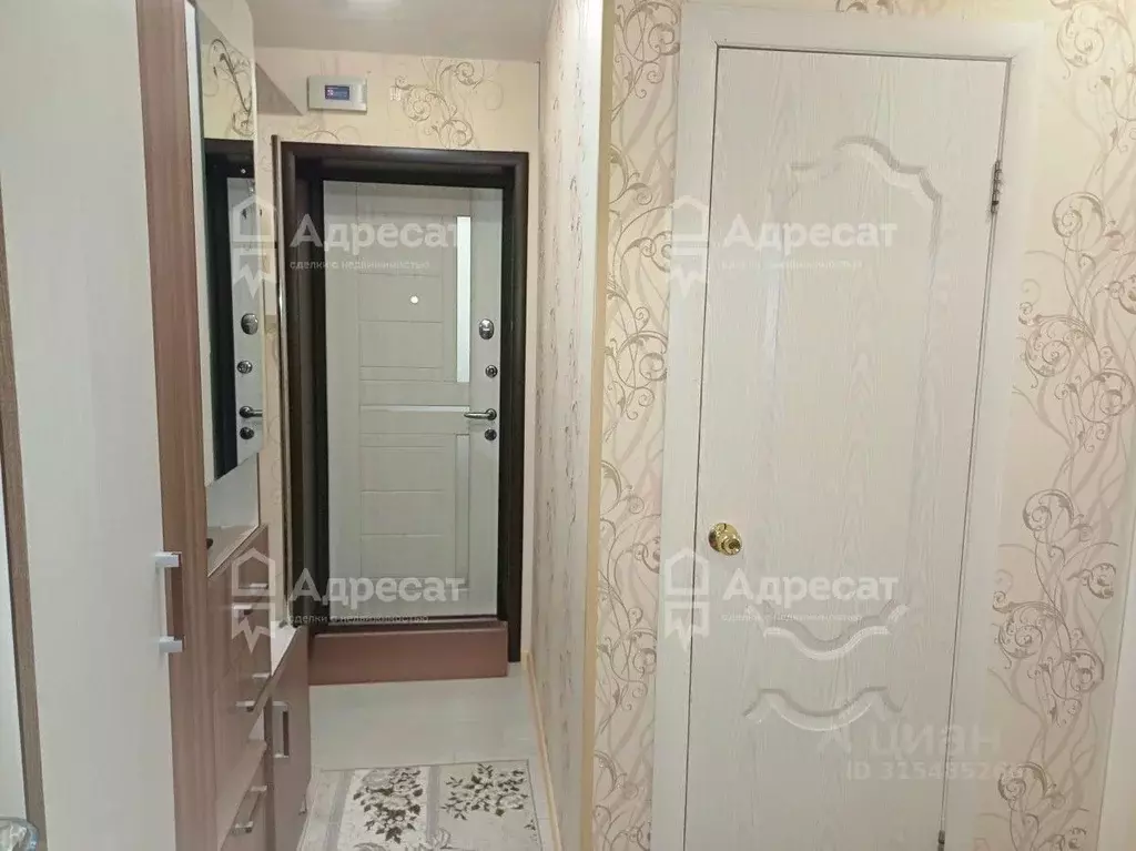 2-к кв. Волгоградская область, Волгоград ул. Луговского, 2 (45.8 м) - Фото 0