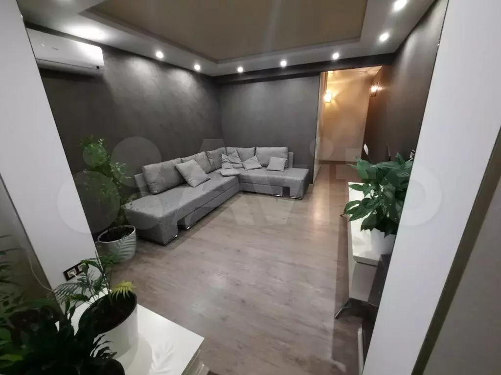 3-к. квартира, 59 м, 5/5 эт. - Фото 0