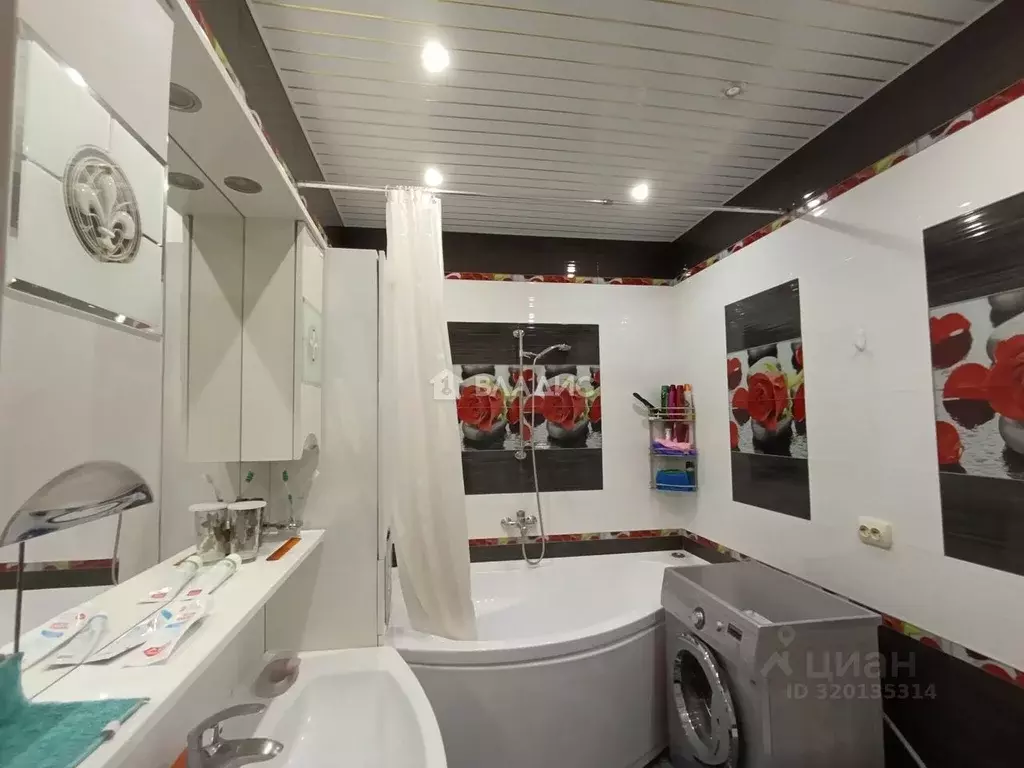 3-к кв. Белгородская область, Белгород ул. Шебекинская, 4 (84.3 м) - Фото 1