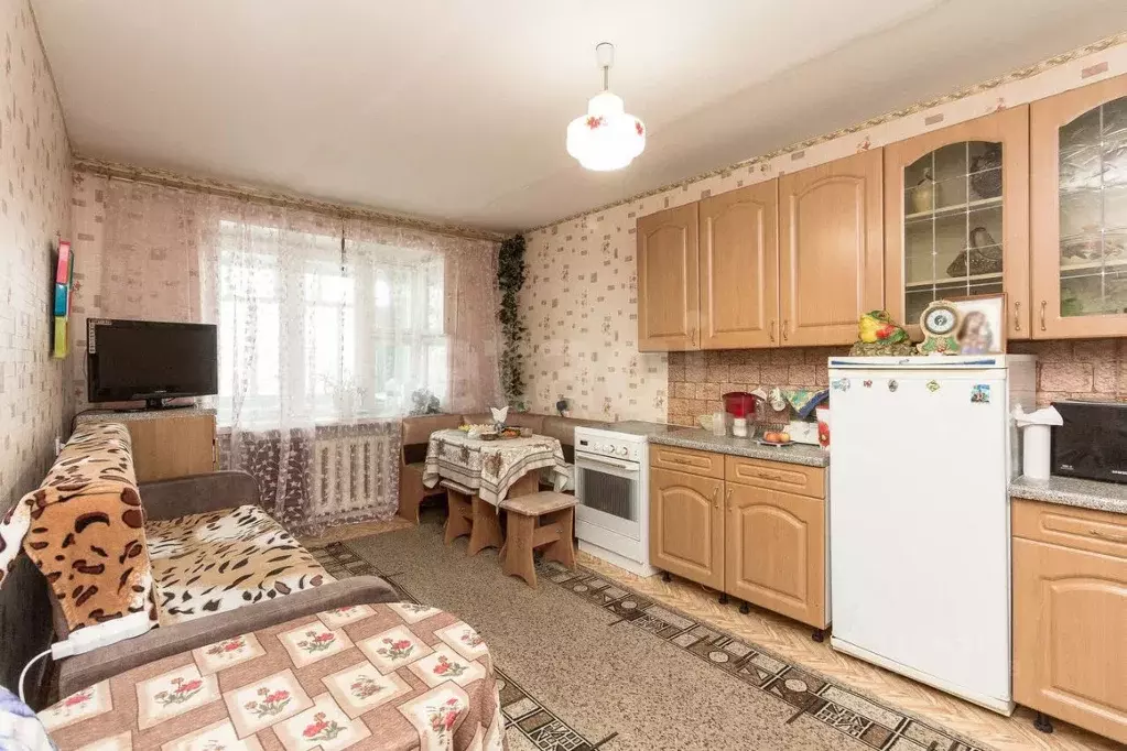 1-к кв. Тюменская область, Тюмень ул. Белинского, 20 (54.0 м) - Фото 1
