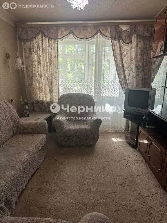 3-комнатная квартира: Шахты, переулок Татаркина, 21 (49.5 м) - Фото 0