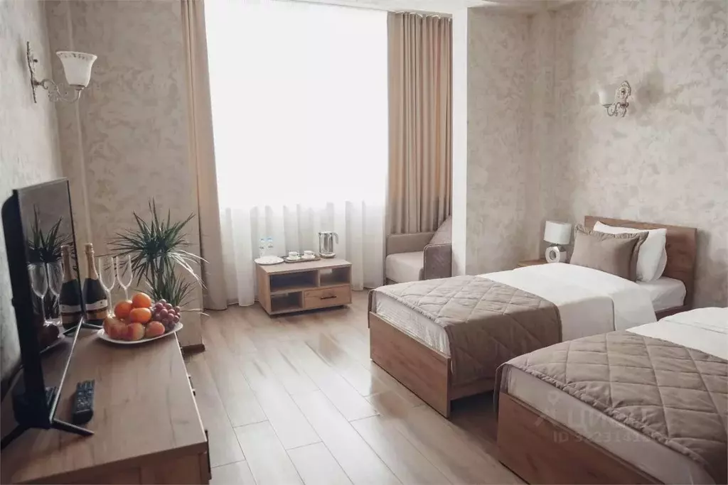 Комната Крым, Ленинский район, Семисотское с/пос, с. Каменское пер. ... - Фото 2