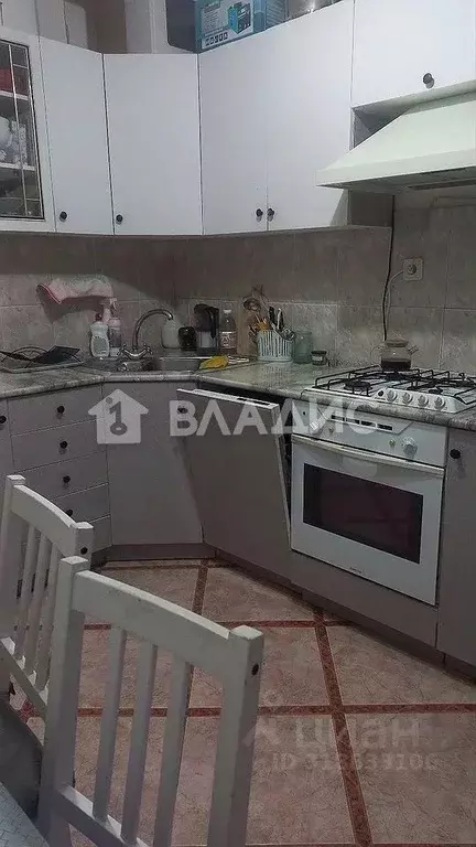 2-к кв. Волгоградская область, Волгоград ул. Салтыкова-Щедрина, 5 ... - Фото 1